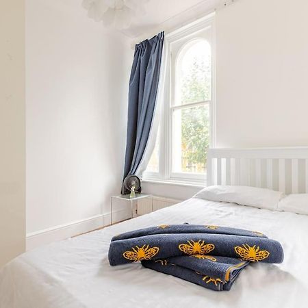2 Bedroom Flat In St Johns Wood London Exteriör bild