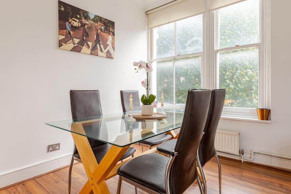2 Bedroom Flat In St Johns Wood London Exteriör bild
