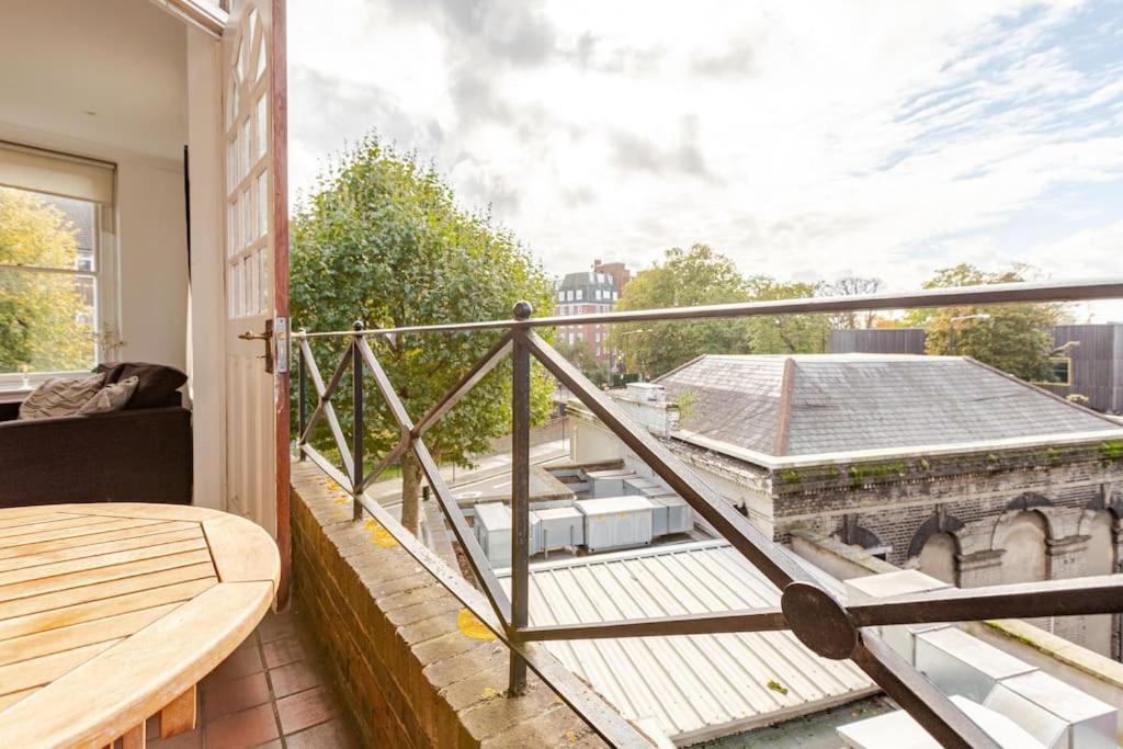 2 Bedroom Flat In St Johns Wood London Exteriör bild
